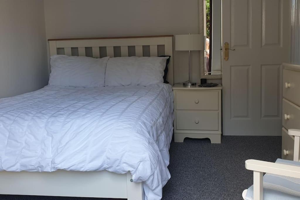 Seafront Apartment, Ground Floor, Free Parking Newcastle  Exterior foto